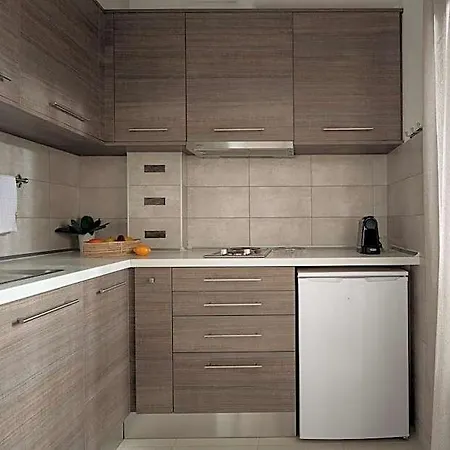 Tsamakdas House Hotel 2*