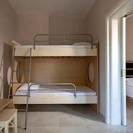Hotel Tsamakdas House